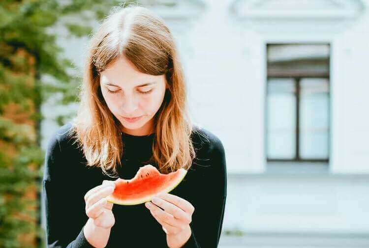 7 Daily Habits to Help Boost Your Mood --- Everything Abode