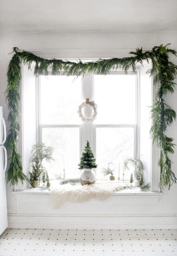 Cotton Wreath window decoration