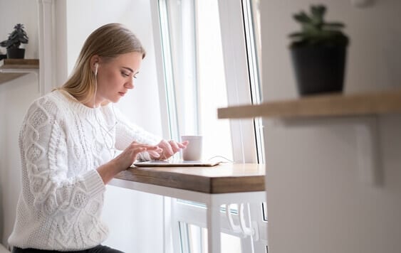 Make a Playlist to stay productive if you work from home via @everythingabode