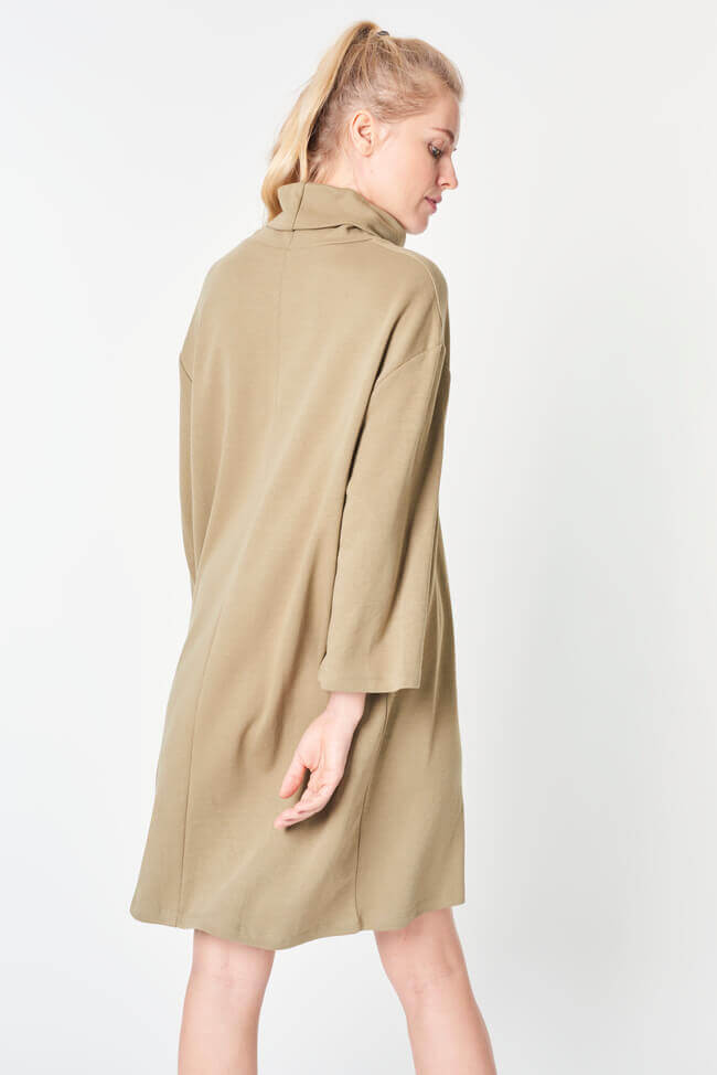 Spend More on Classics to make your clothes look more expensive - Everything Abode