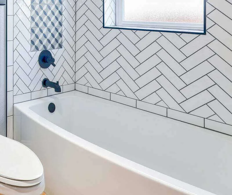 Get rid of bathtub mildew - Everything Abode