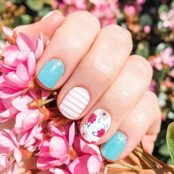 Pocketful of Poppies Nails