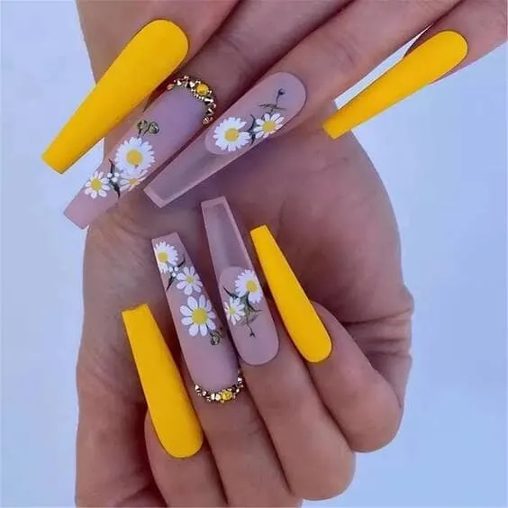 Press on Nails Flower Coffin Long